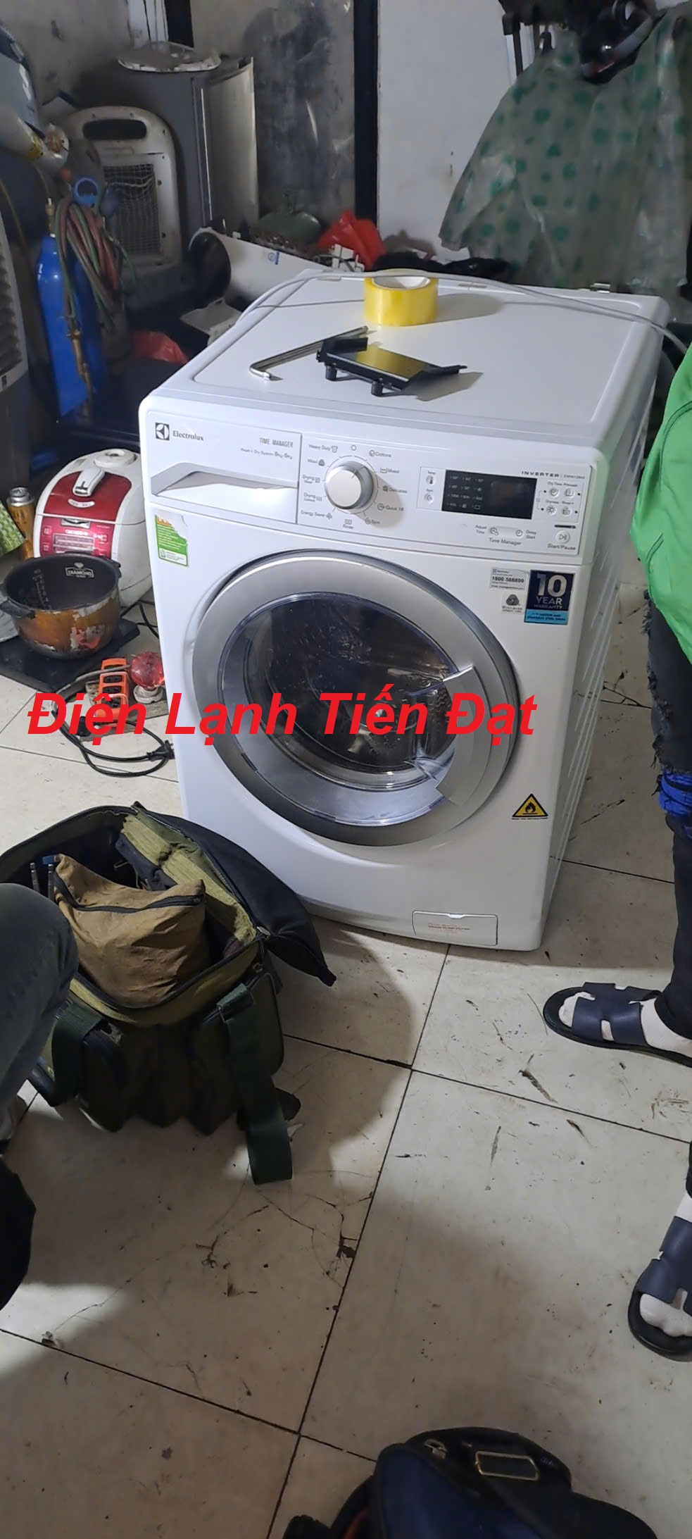 sua-may-giat-electrolux