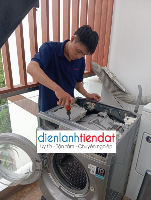 sua-may-giat-tai-ciputra-1