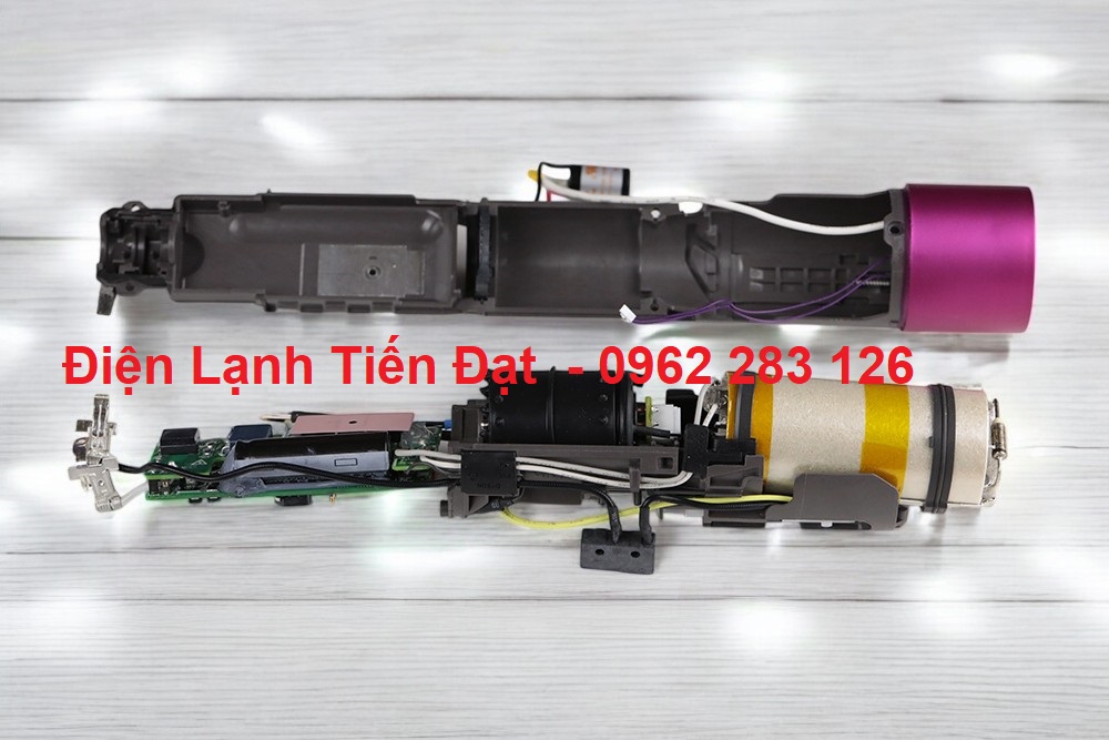 sua-may-say-toc-dyson-my-dinh-1